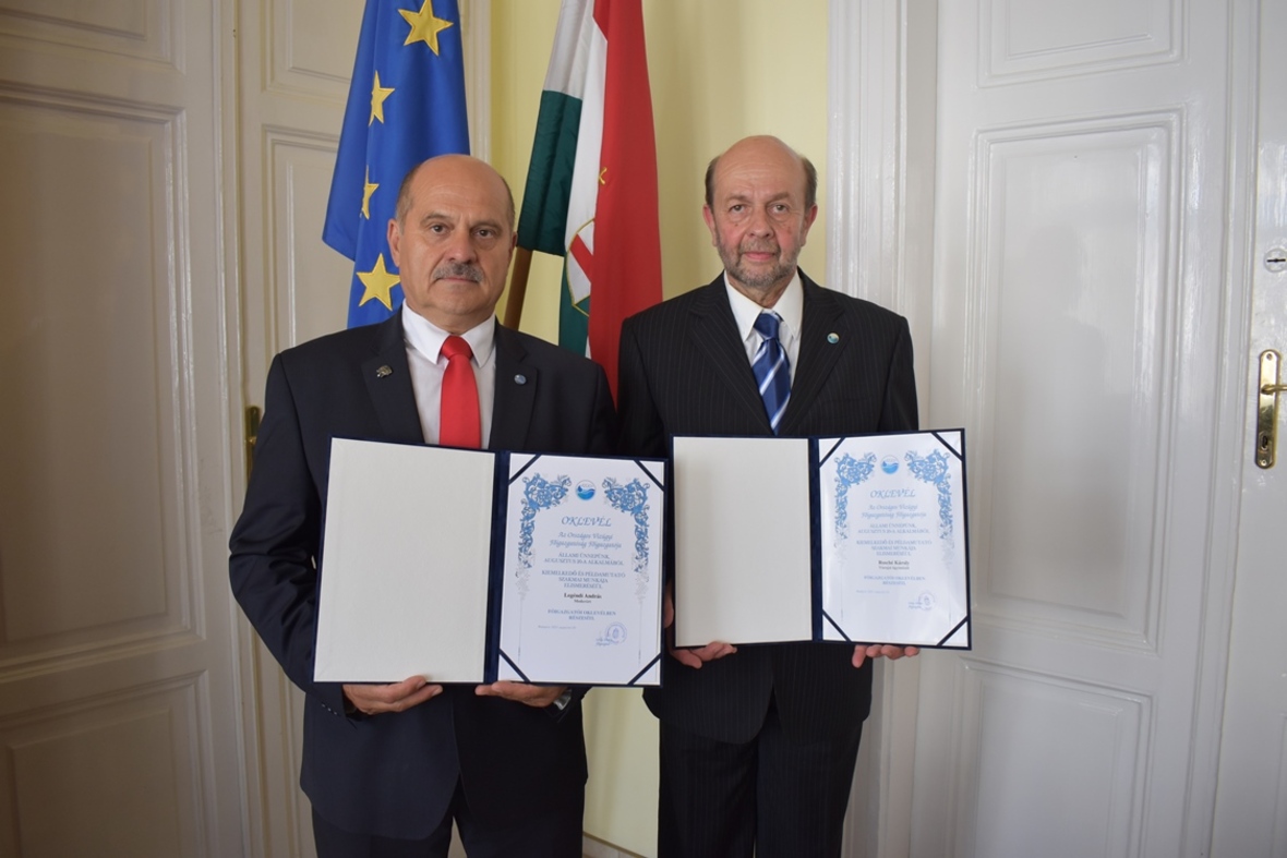 foigazgatoi_okl_rosche