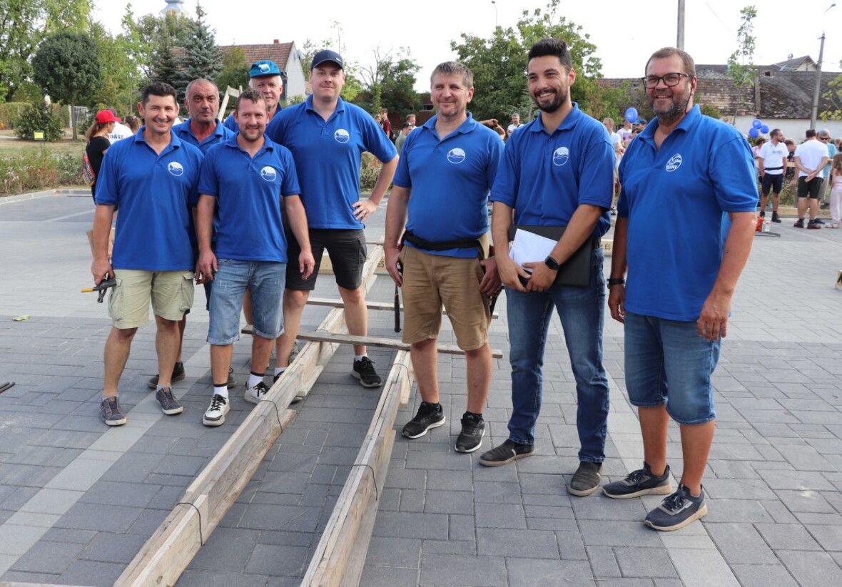 Hidak és hídépítők napja